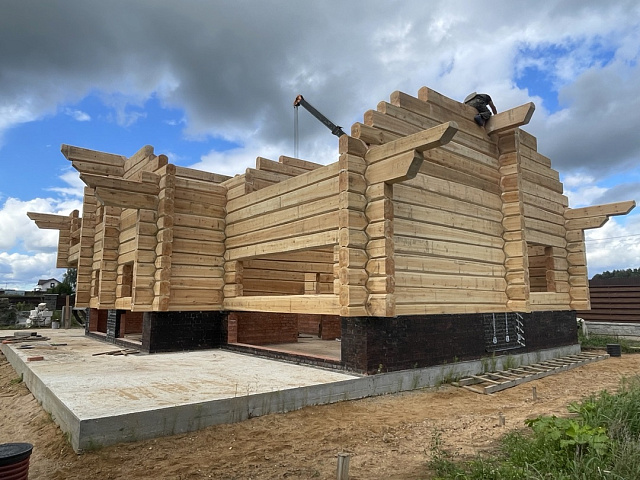 Уникальность срубов домов и бань из кедра